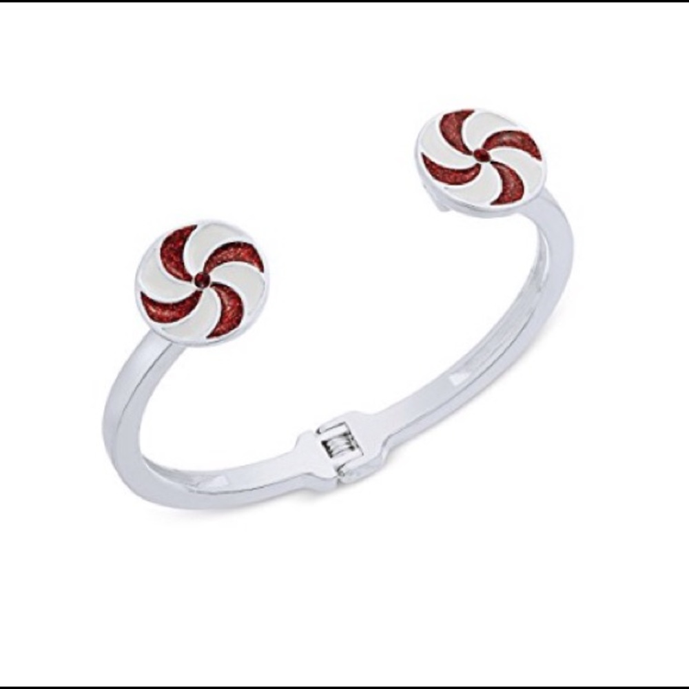 NWT🏷 Celebrate Shop Peppermint Bangle Bracelet Silver tone